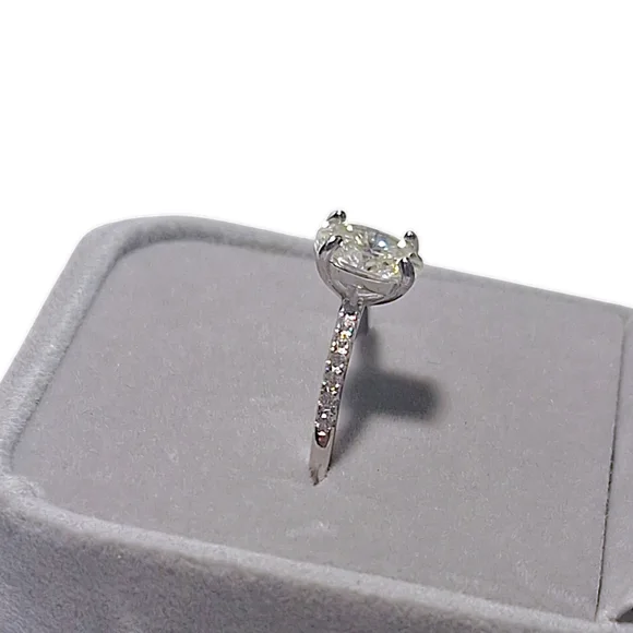 SALE-12 HOURS ONLY! 2 CARAT CERTIFIED MOISSANITE  RING size 7.5 FLAWLESS - Picture 4 of 14